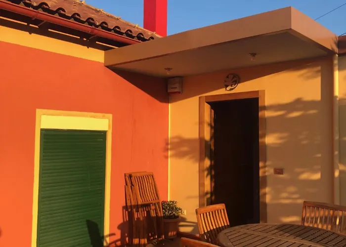 Small Apartment Near Athens Airport